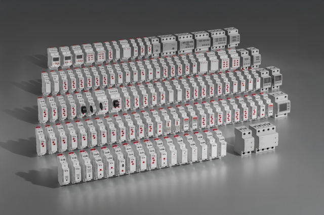 繼電器01(1).jpg 繼電器01(1).jpg